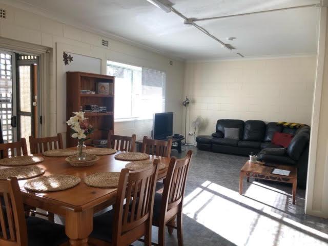 Batemans Bay Holiday Park & Hostel Eksteriør bilde